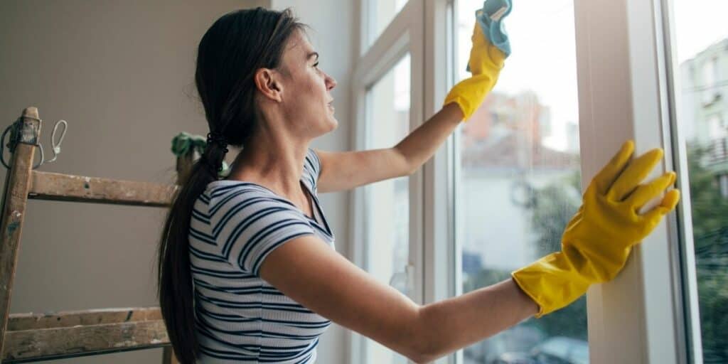 cleaning windows