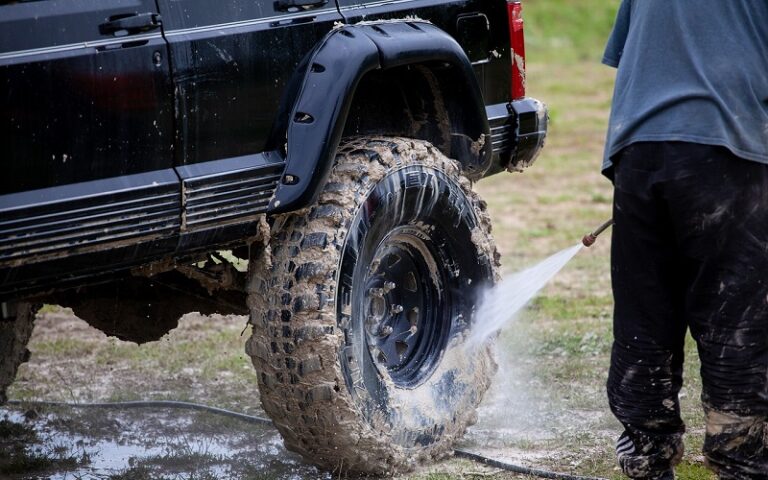 how-to-get-mud-off-from-under-truck-helpful-monk